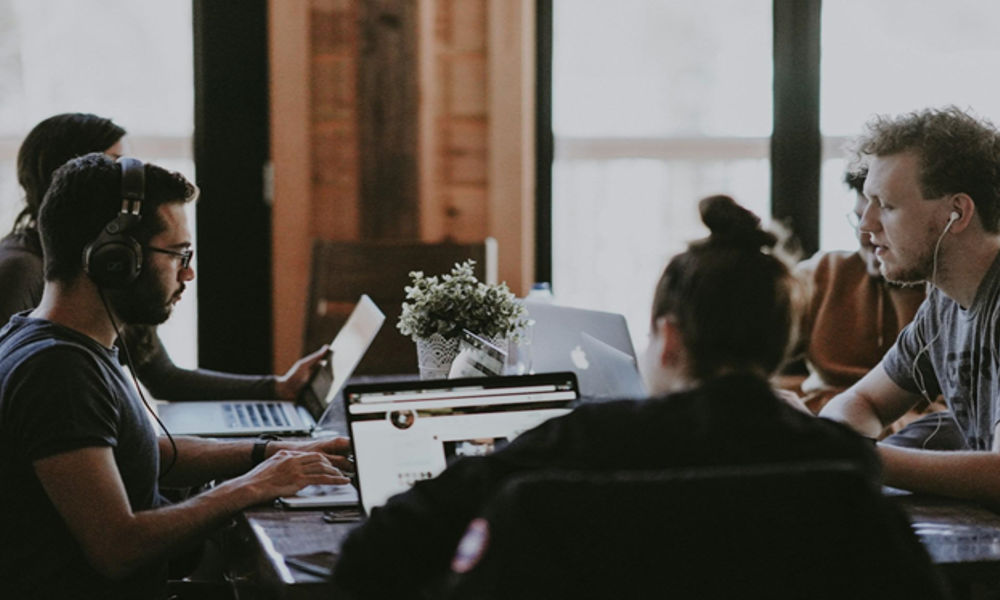 How DAOs Are Reshaping Startup Structures